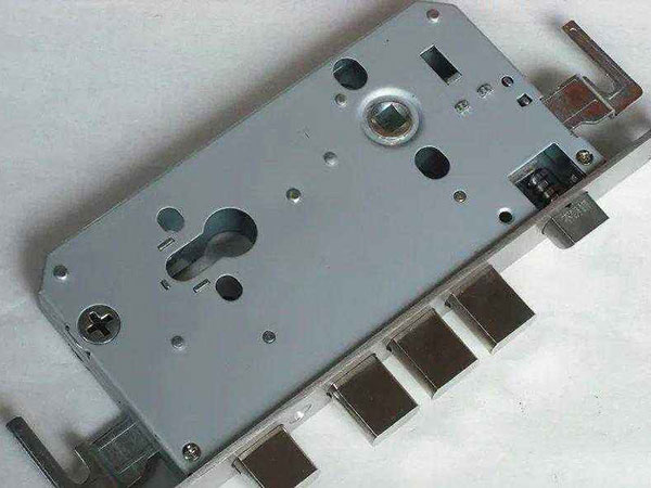 晋宁24小时上门开锁公司